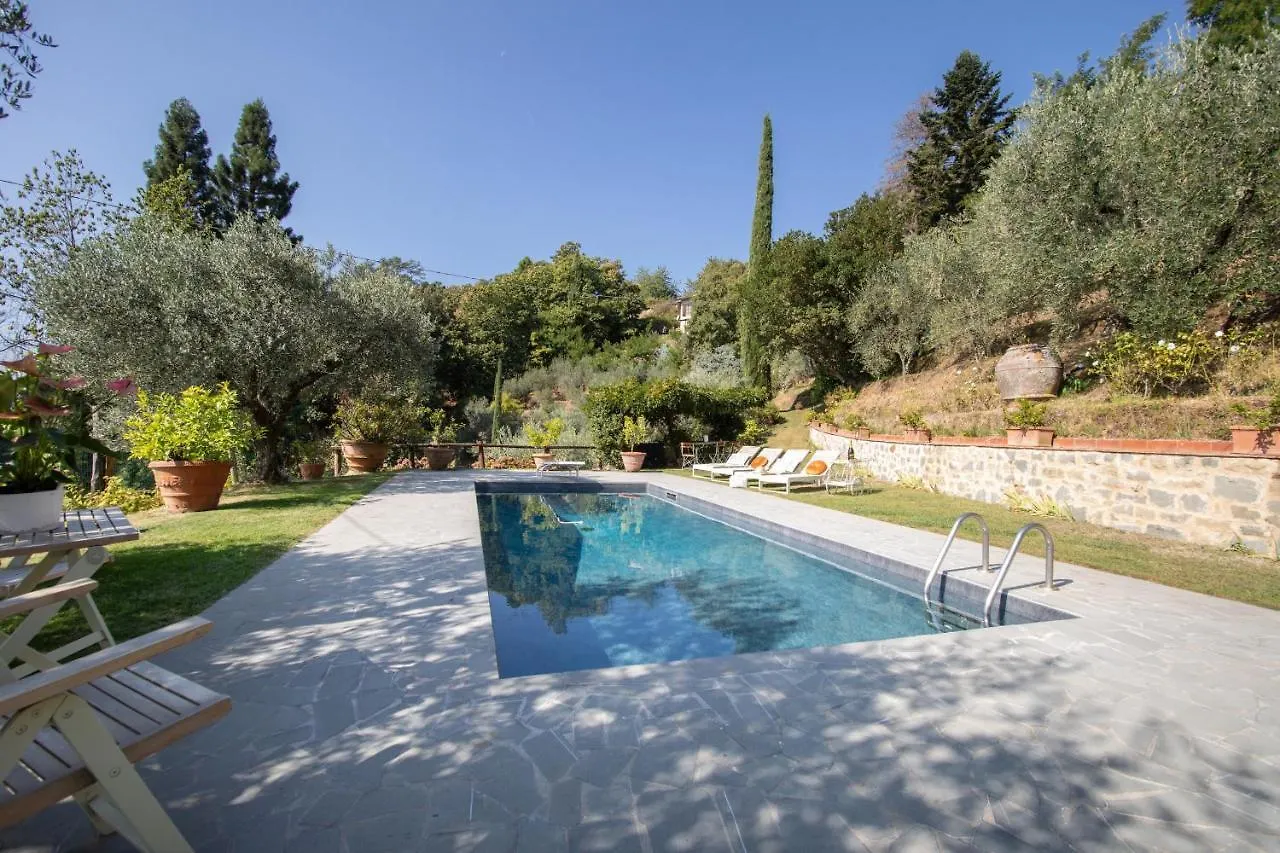 Villa Iris With Swimming Pool Capannori